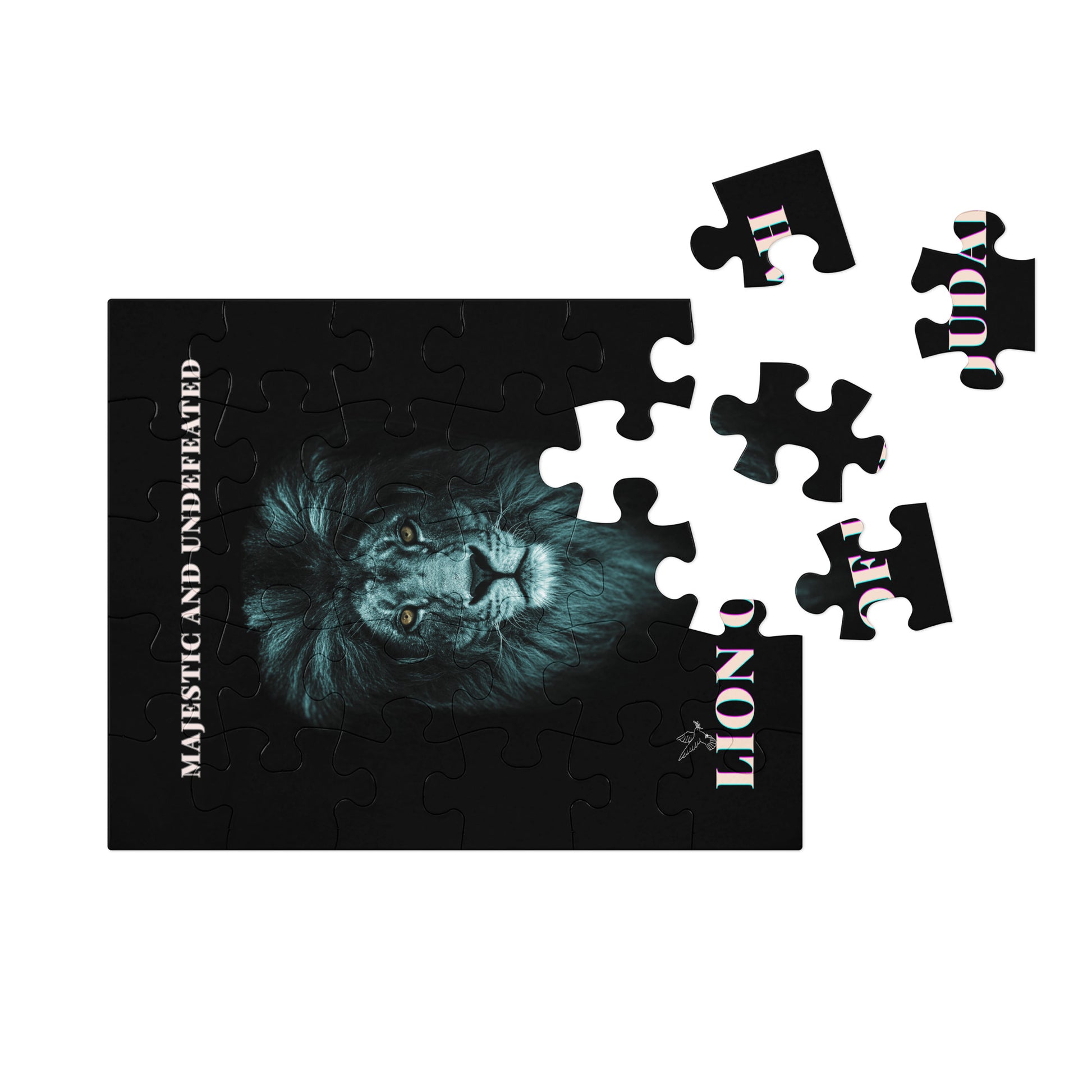 Majestic And Underfeated Lion Of Juda Jigsaw puzzle with tin 10″×18″ (30 pcs)