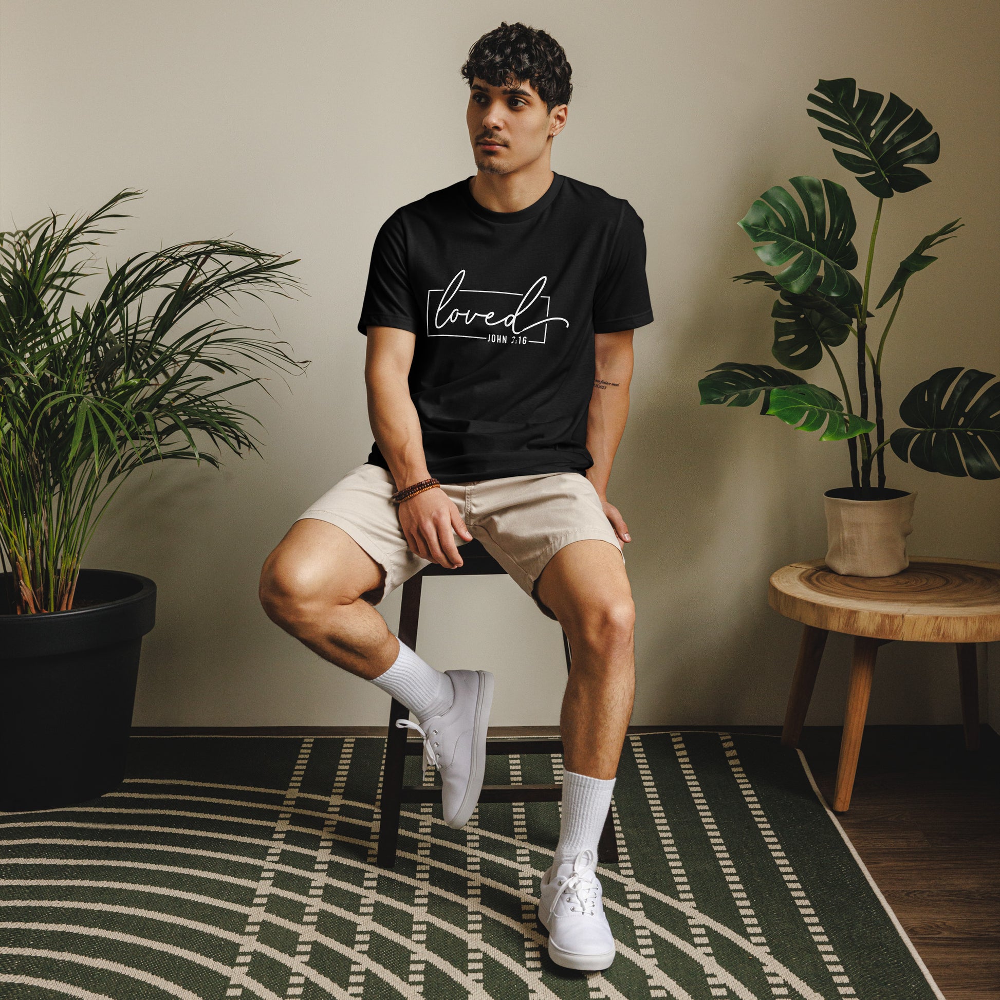 Loved Unisex staple eco t-shirt